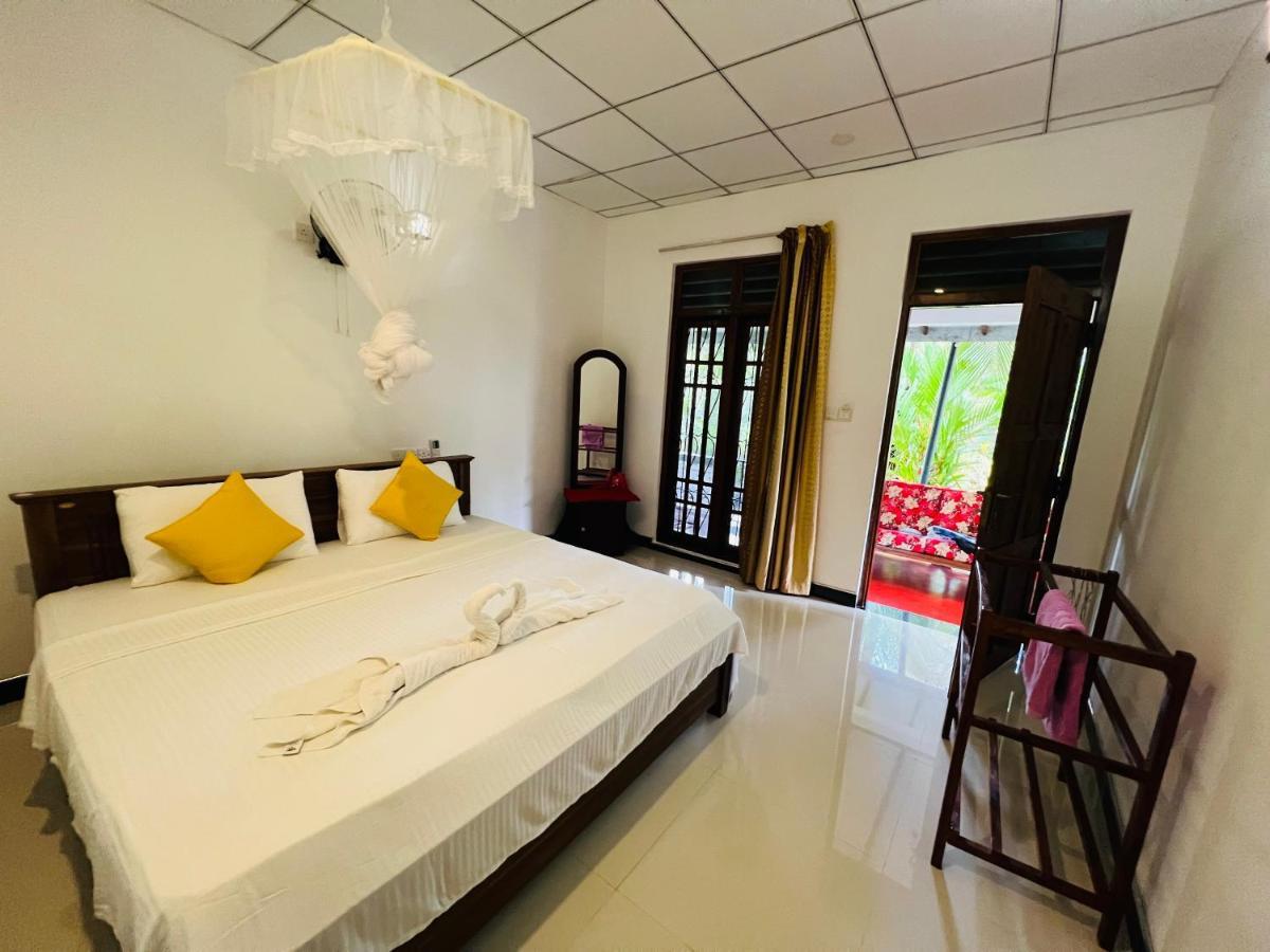 Sigiri Budget Homestay Сигирия Екстериор снимка